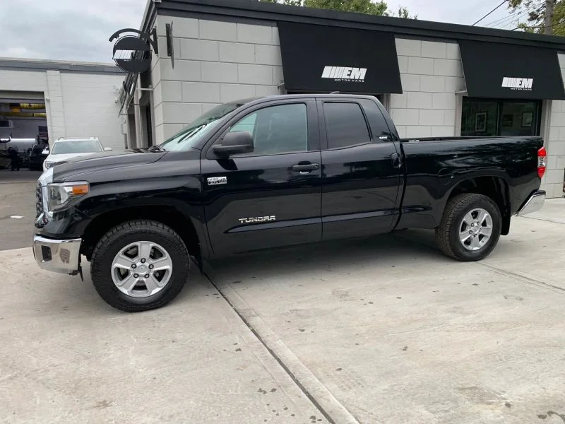 Used 2021 Black Toyota SR5 Pickup 4D 6 1/2 ft image 7