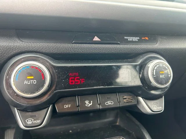Used 2023 White Kia S image 11