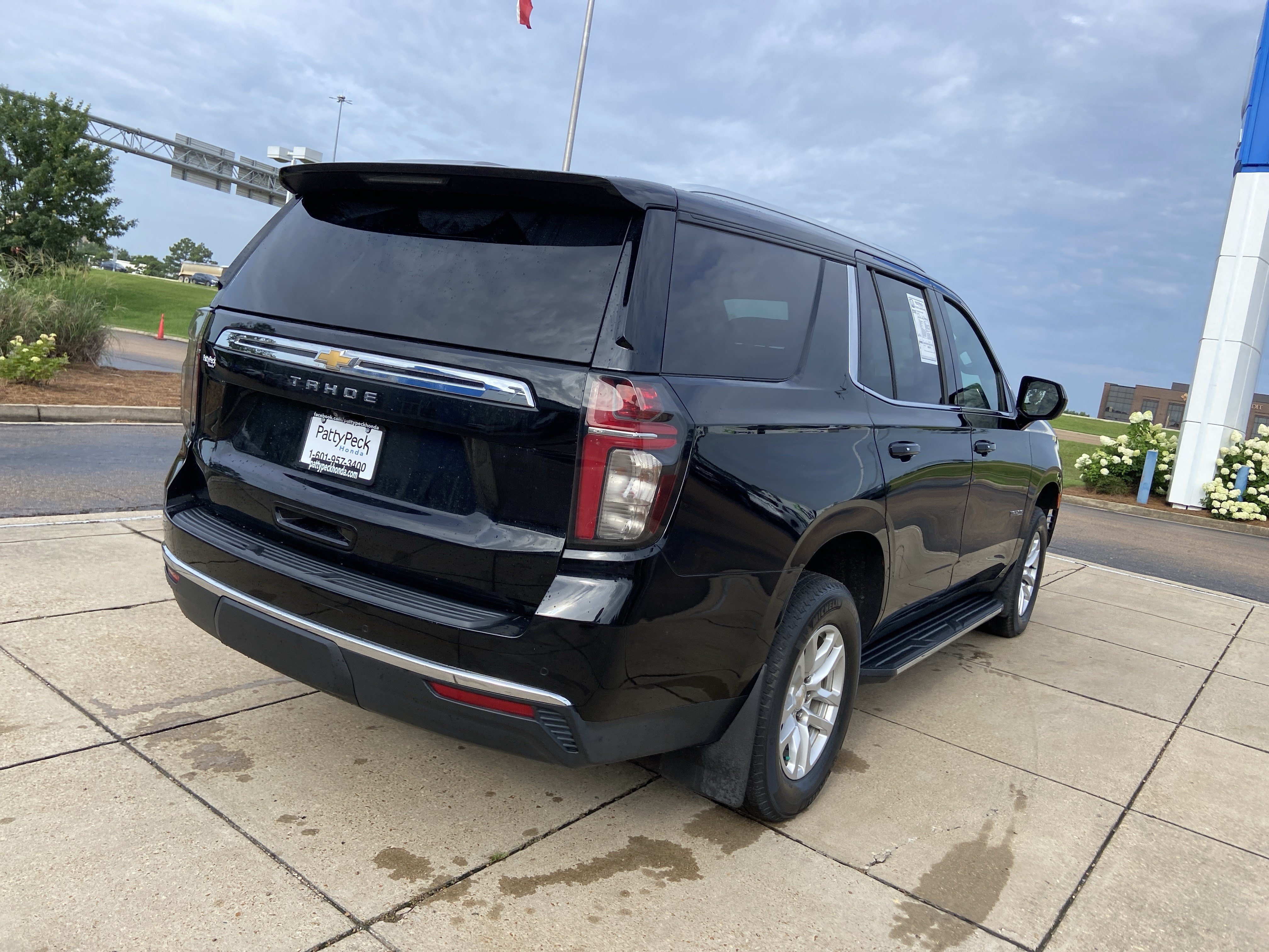 Used 2023 Black Chevrolet LS image 13