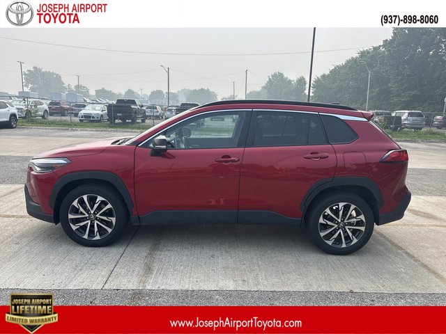 2025 Toyota Corolla Cross XLE