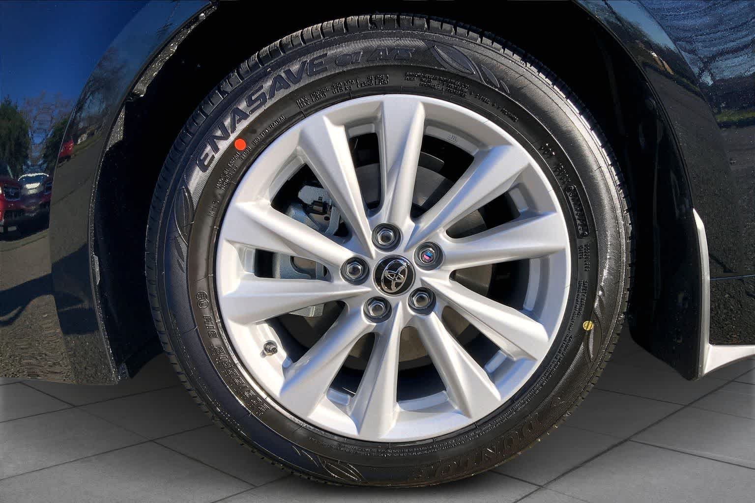 New 2026 Midnight Black Metallic Toyota SE image 11