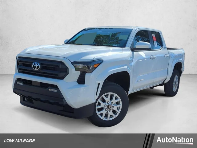 2026 Toyota Tacoma 2WD SR5