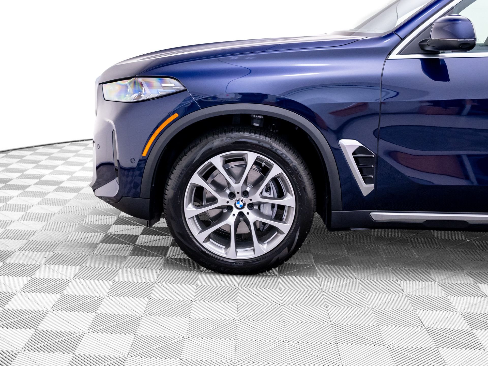 New 2026 Tanzanite Blue II Metallic BMW xDrive40i image 37