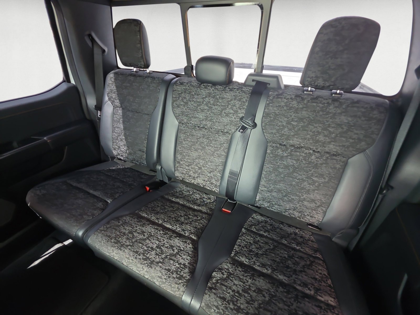 Used 2024 White Ford Tremor image 13