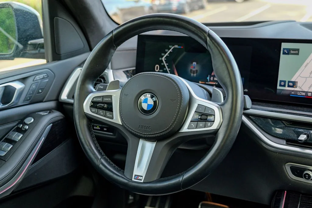 Used 2024 Brooklyn Gray Metallic BMW xDrive40i image 48