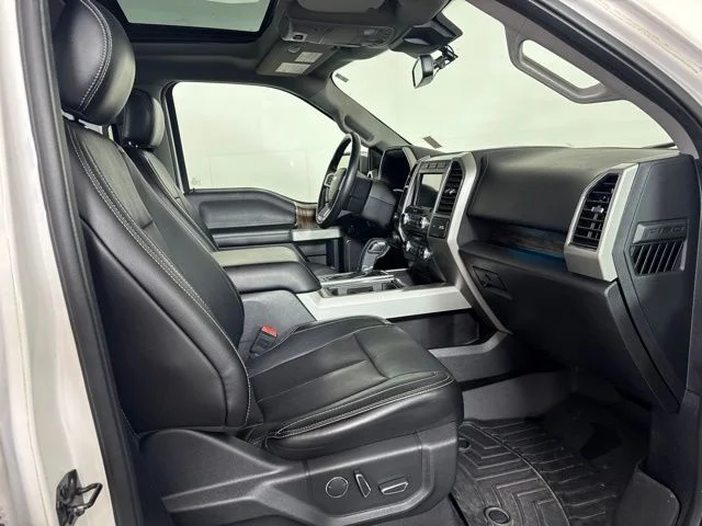 Used 2018 White Ford Lariat image 4
