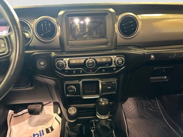 Used 2023 Gray Clearcoat Jeep Sport image 12