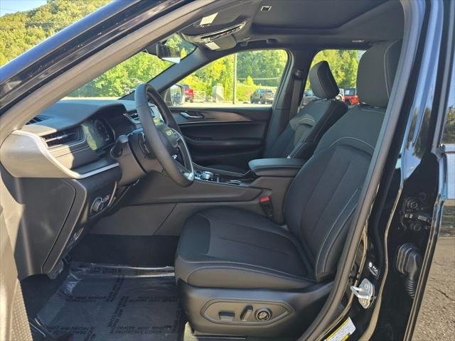 2025 Jeep Grand Cherokee Laredo - Photo 6