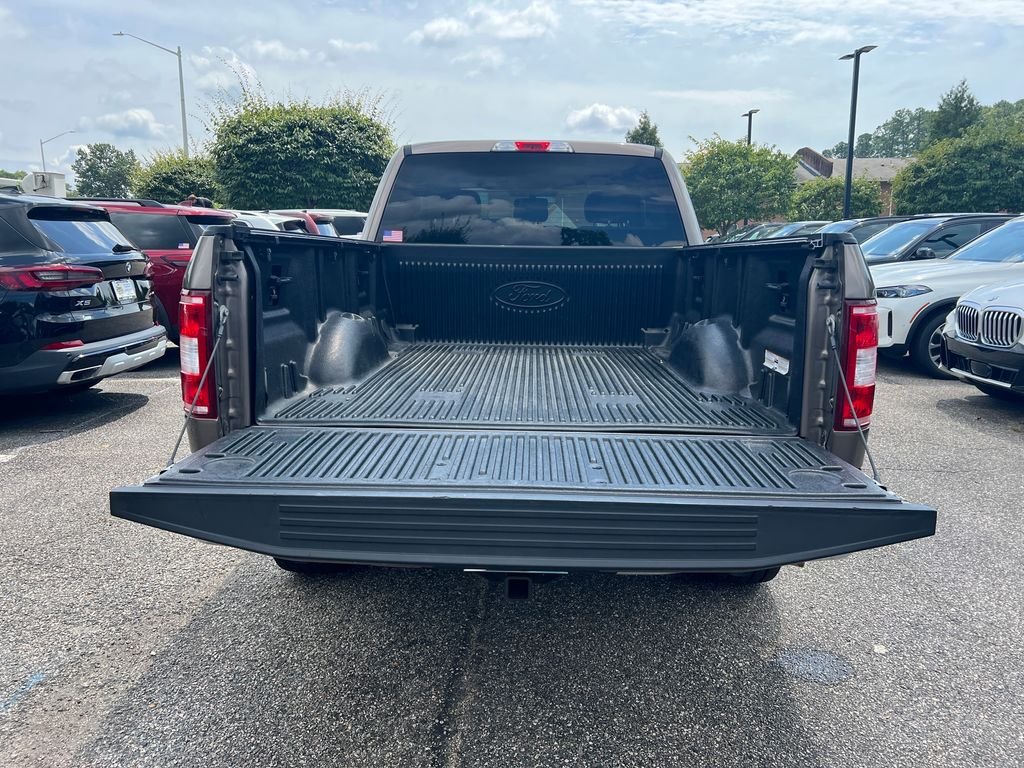 Used 2018 Gray Ford XLT image 22