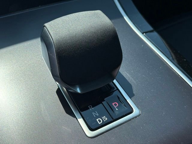 Certified Used 2026 Black Land Rover Dynamic SE image 28