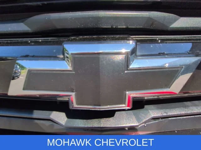 Used 2023 Radiant Red Tintcoat Chevrolet Z71 image 32