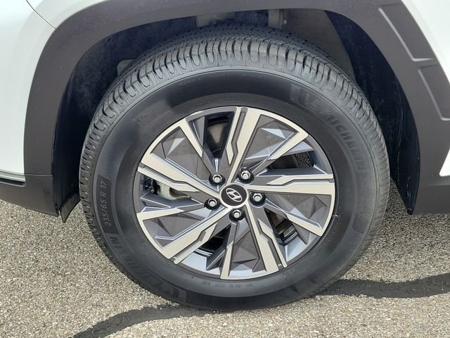 Certified Used 2022 Quartz White Hyundai Blue image 9
