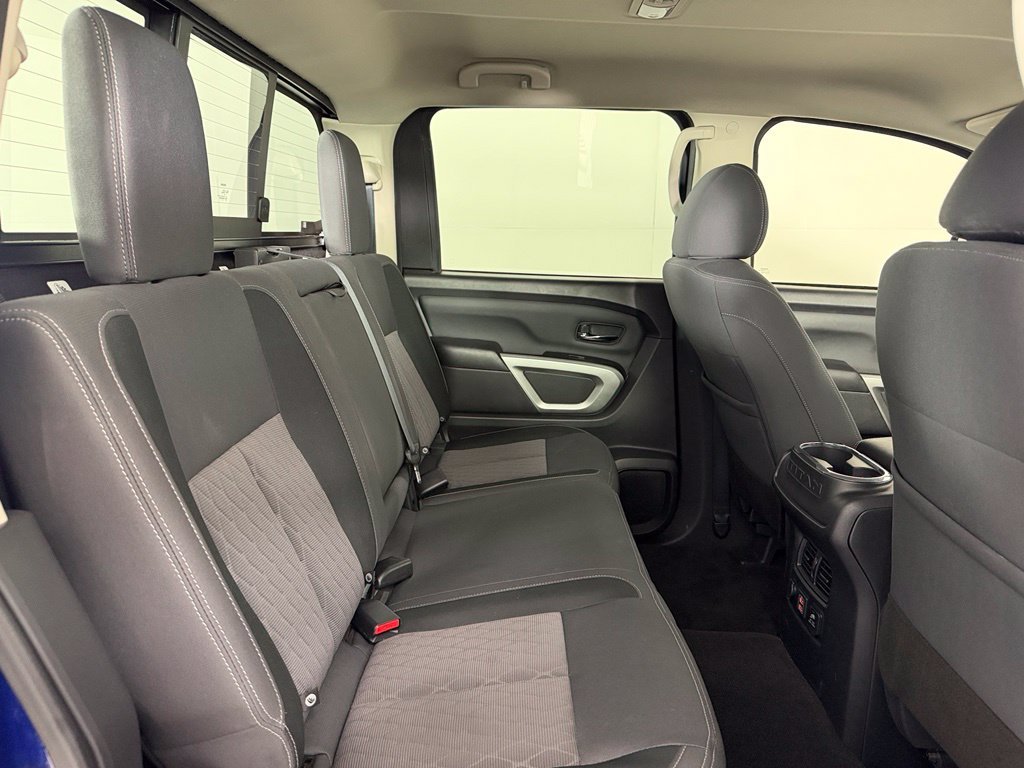 2024 Nissan Titan XD SV - Photo 18