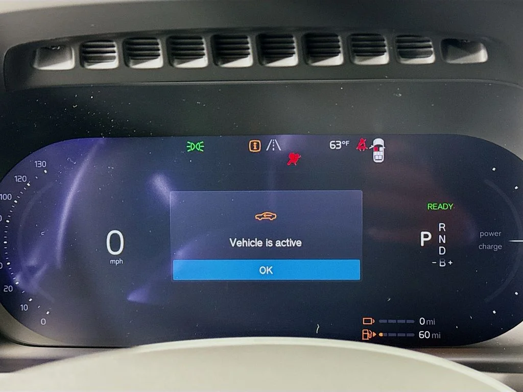 New 2026 Gray Metallic Volvo T8 Plus image 12
