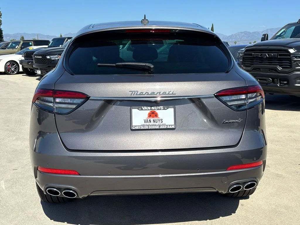 Used 2024 Gray Maserati GT image 5