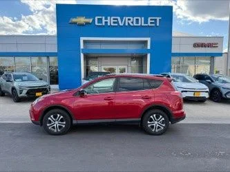 2017 Toyota RAV4 LE AWD's photo