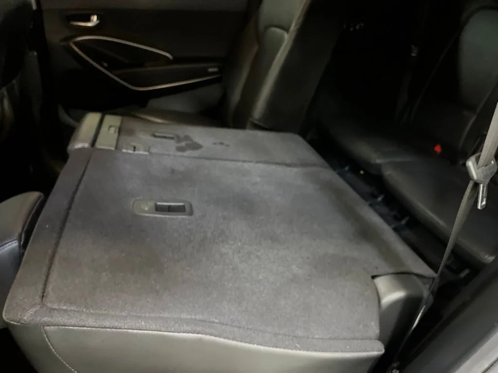 Used 2019 White Hyundai SE image 24