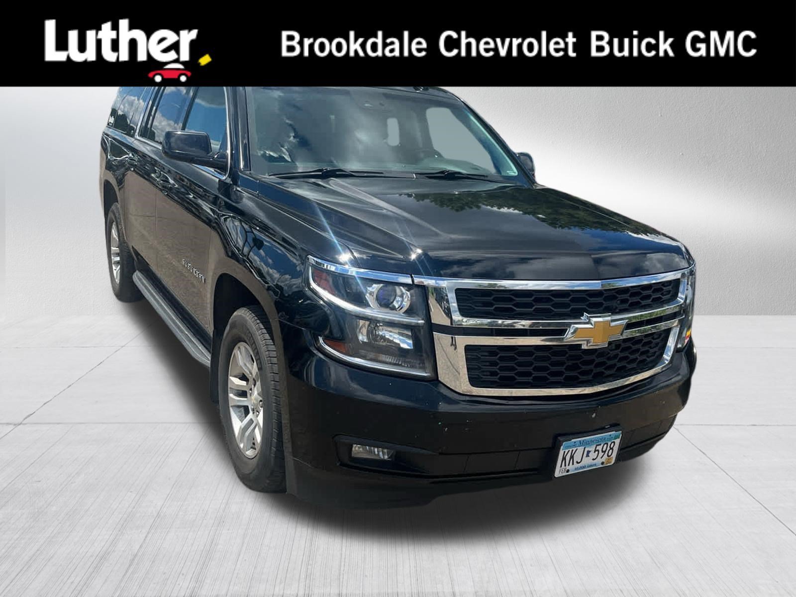 2016 Chevrolet Suburban 4WD 1500 LT's photo