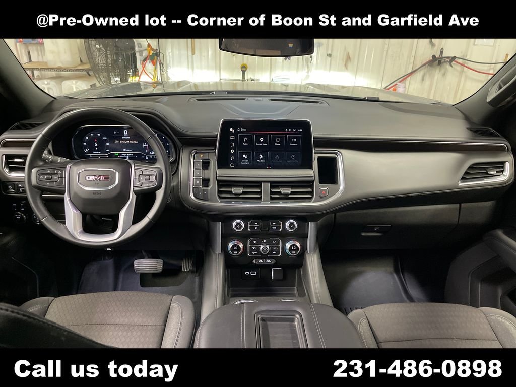 Used 2023  GMC SLE image 18