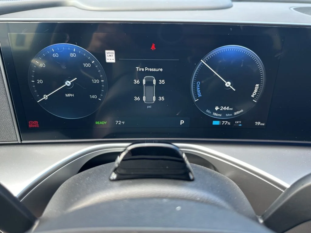 New 2026 Cyber Gray Hyundai SEL image 26