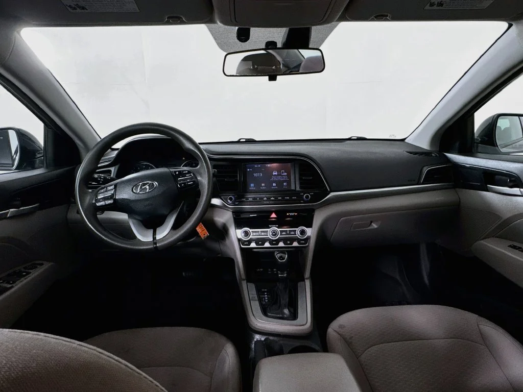 Used 2020 Black Hyundai SEL image 22