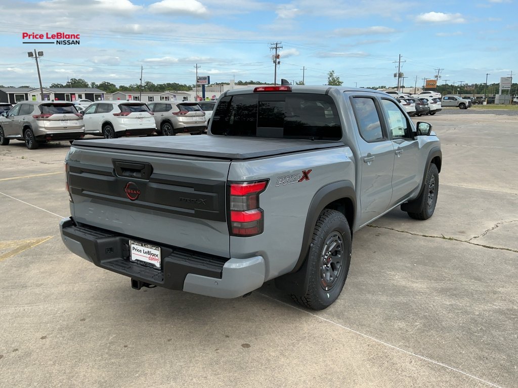 New 2026 Boulder Gray Pearl Nissan Crew Cab PRO-X® image 4