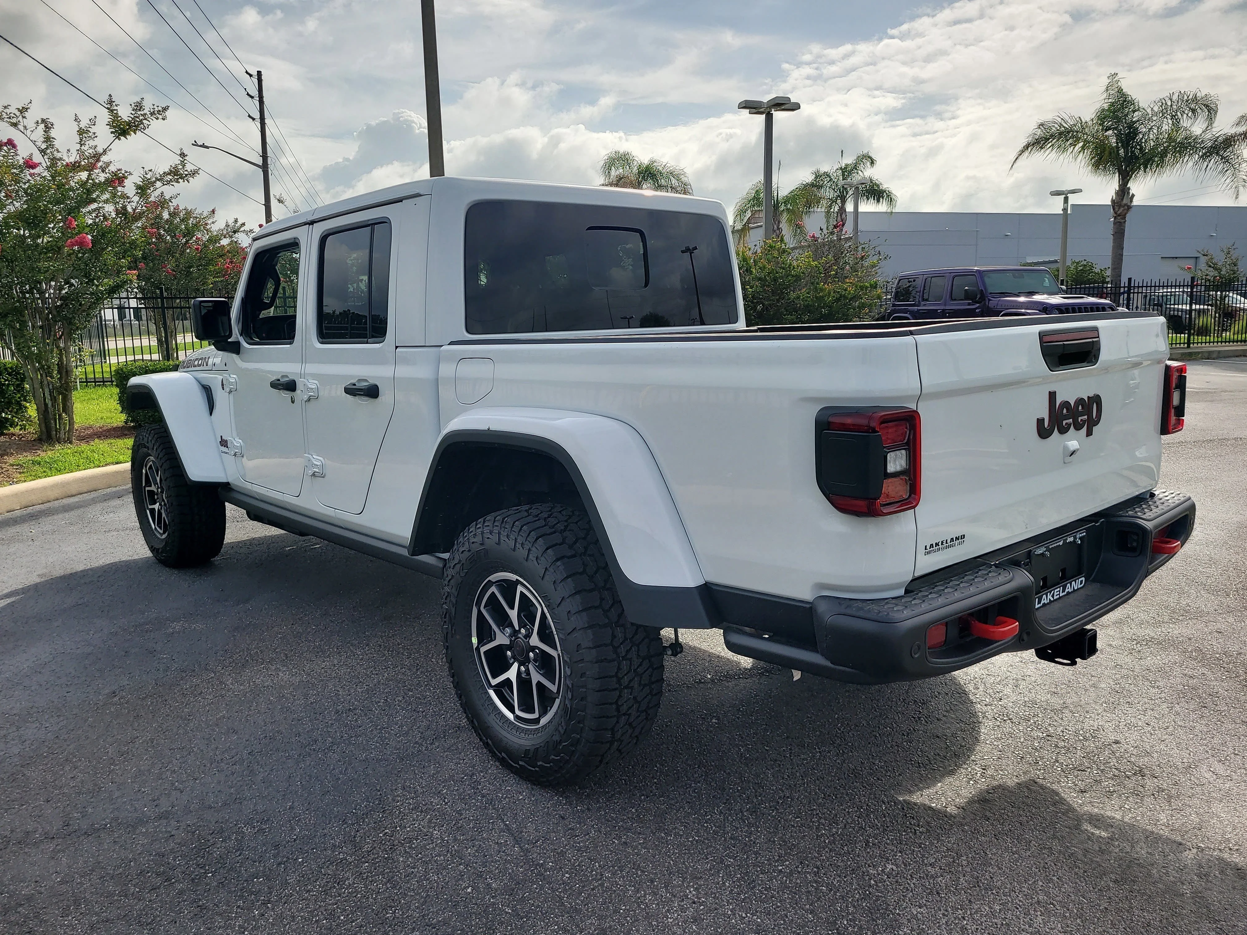 New 2026 Bright White Clearcoat Jeep Rubicon X image 8