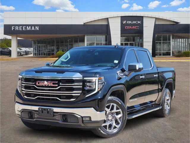 2024 GMC Sierra 4WD Crew Cab Short Box SLT's photo