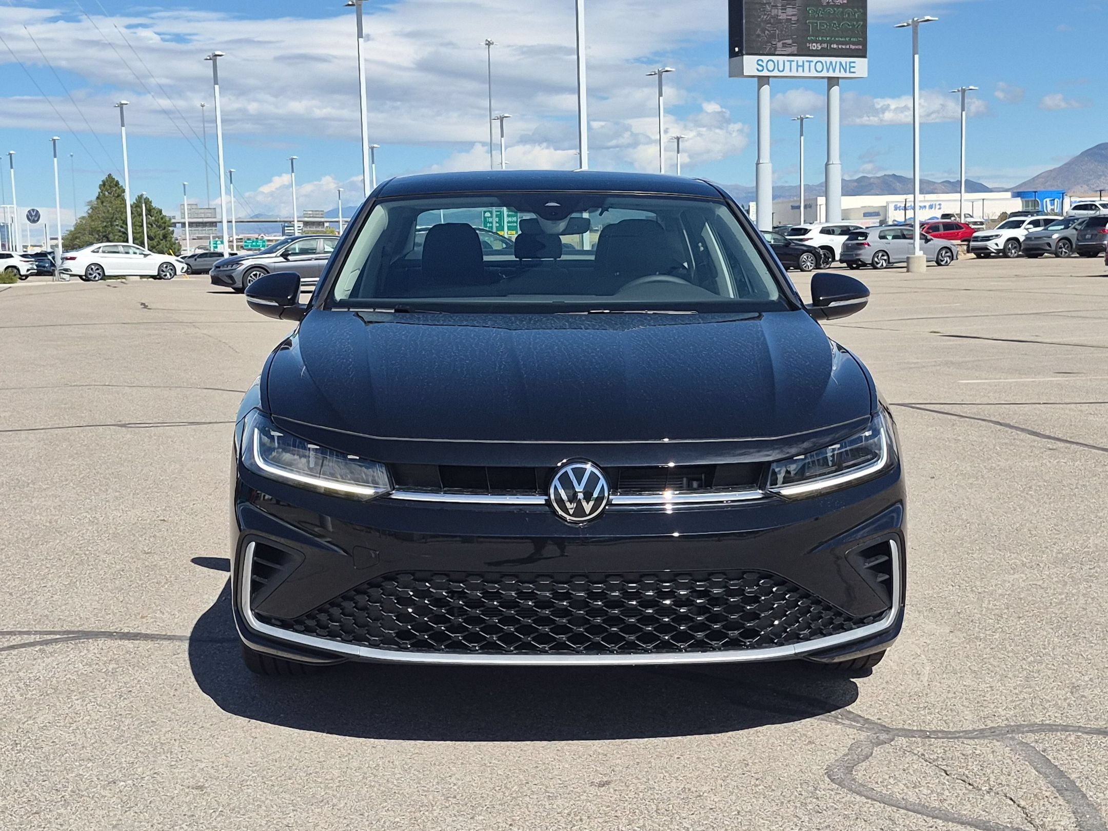 New 2027 Deep Black Pearl Volkswagen SEL image 9
