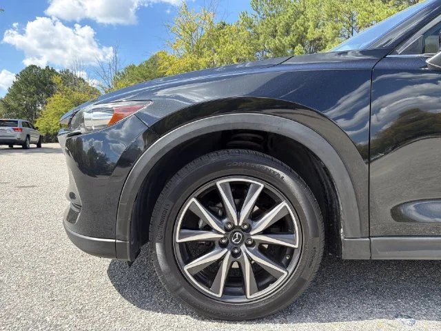 Used 2018 Black Mazda Touring image 10