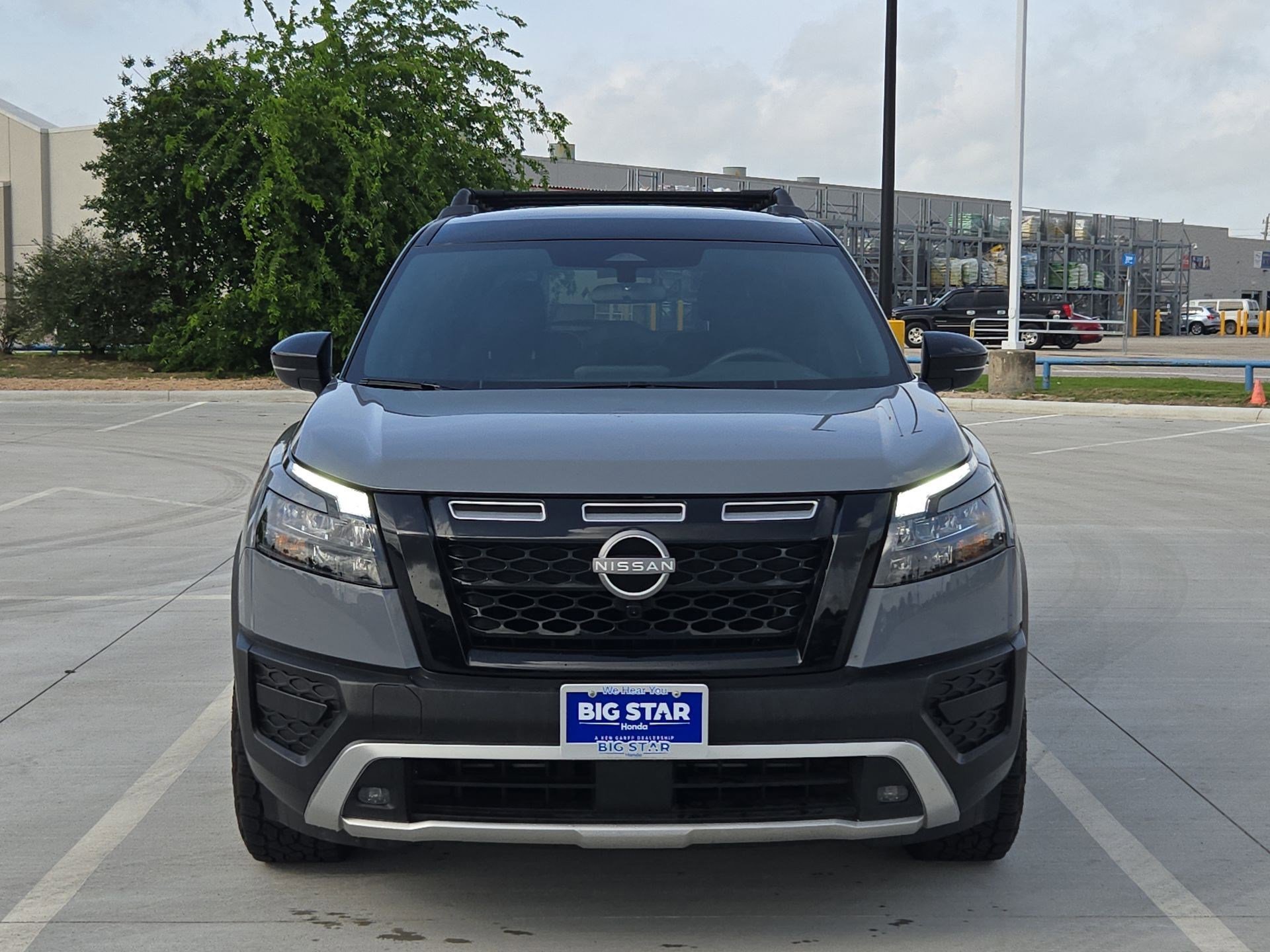 Used 2025 Solid Gray/Super Black Nissan Rock Creek image 9
