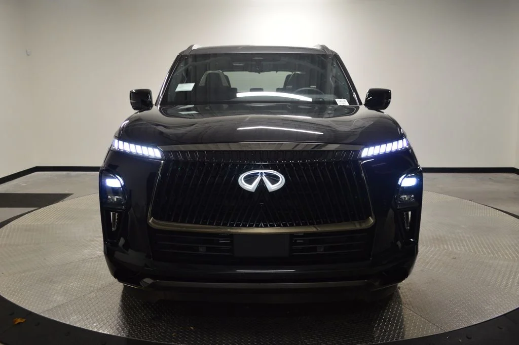 New 2026 2T MINERAL BLAC INFINITI AUTOGRAPH image 10