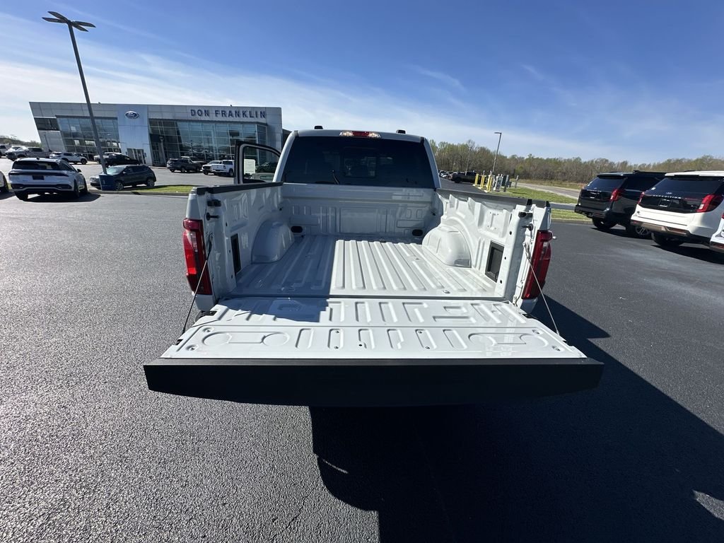 New 2026 White Ford XLT image 29