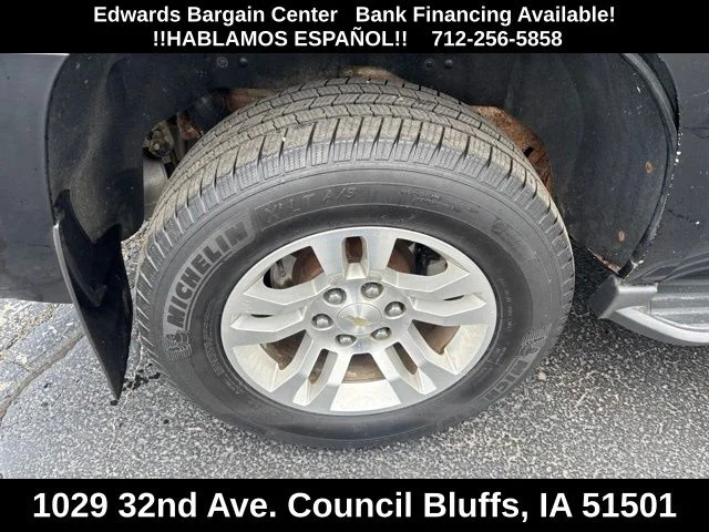 Used 2017 Black Chevrolet LT image 8