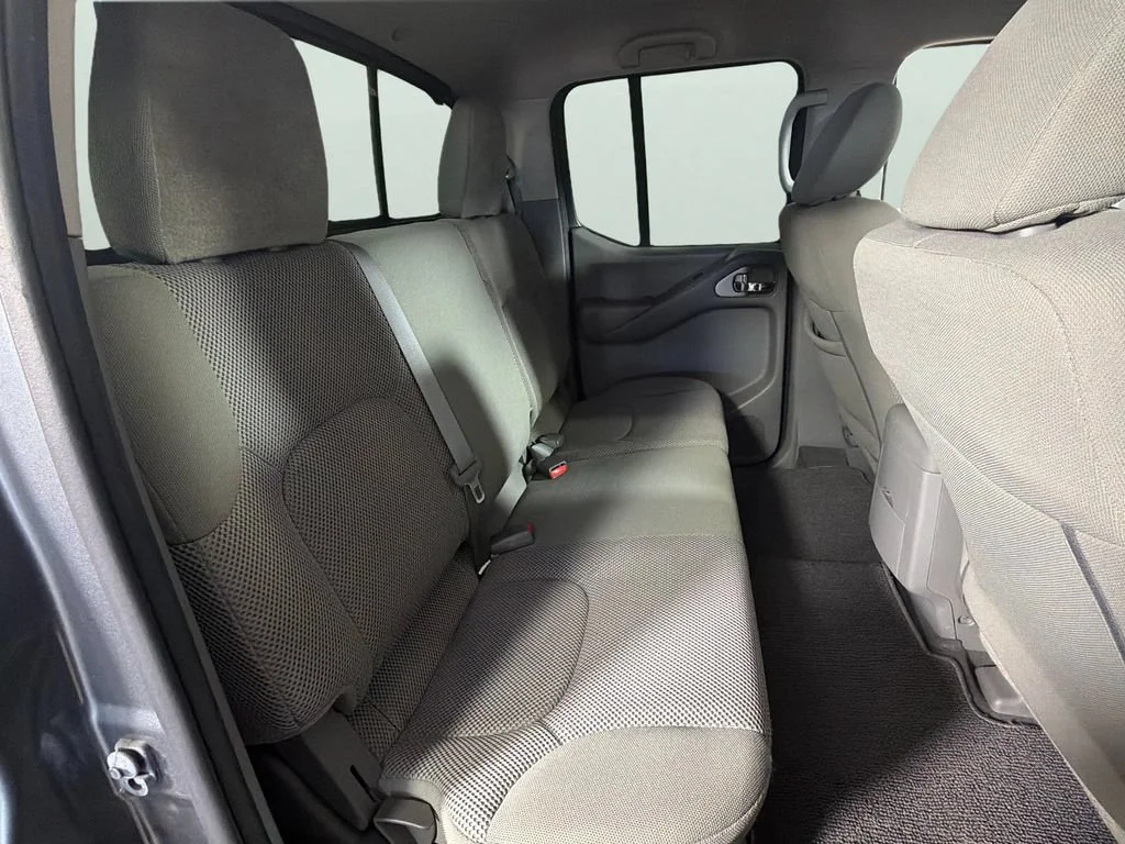 2020 Nissan Frontier SV - Photo 29