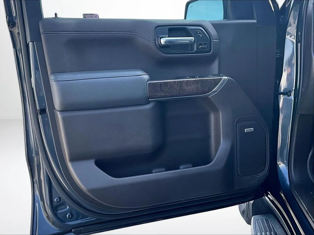 Used 2020 Blue GMC Denali image 25