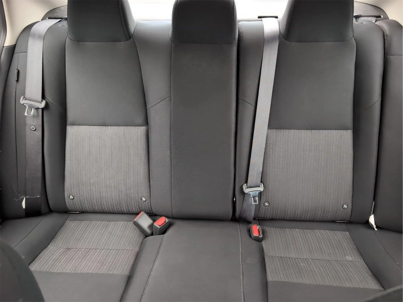 Used 2024 Rosewood Metallic Nissan SV image 23
