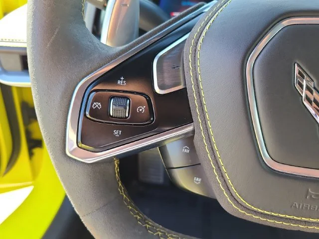 Used 2022 Accelerate Yellow Metallic Chevrolet 3LT image 23