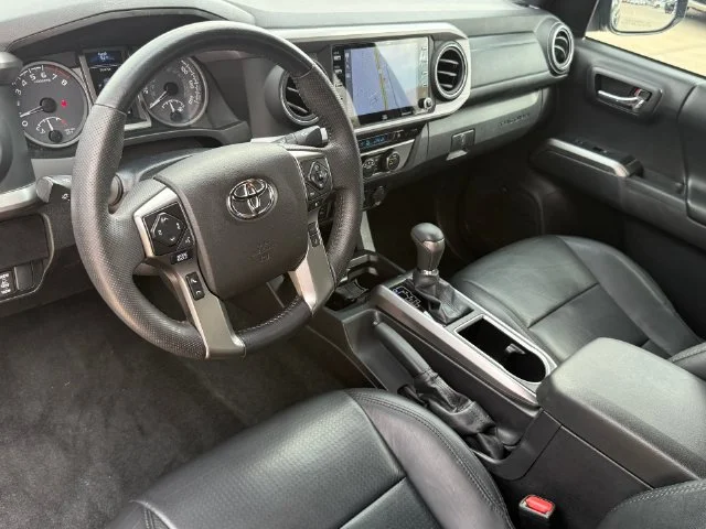 Certified Used 2022 MAGNETIC GRAY MET. Toyota Limited image 11