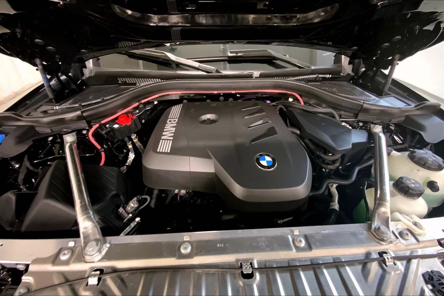 New 2026 Black Sapphire Metallic BMW 30 xDrive image 16