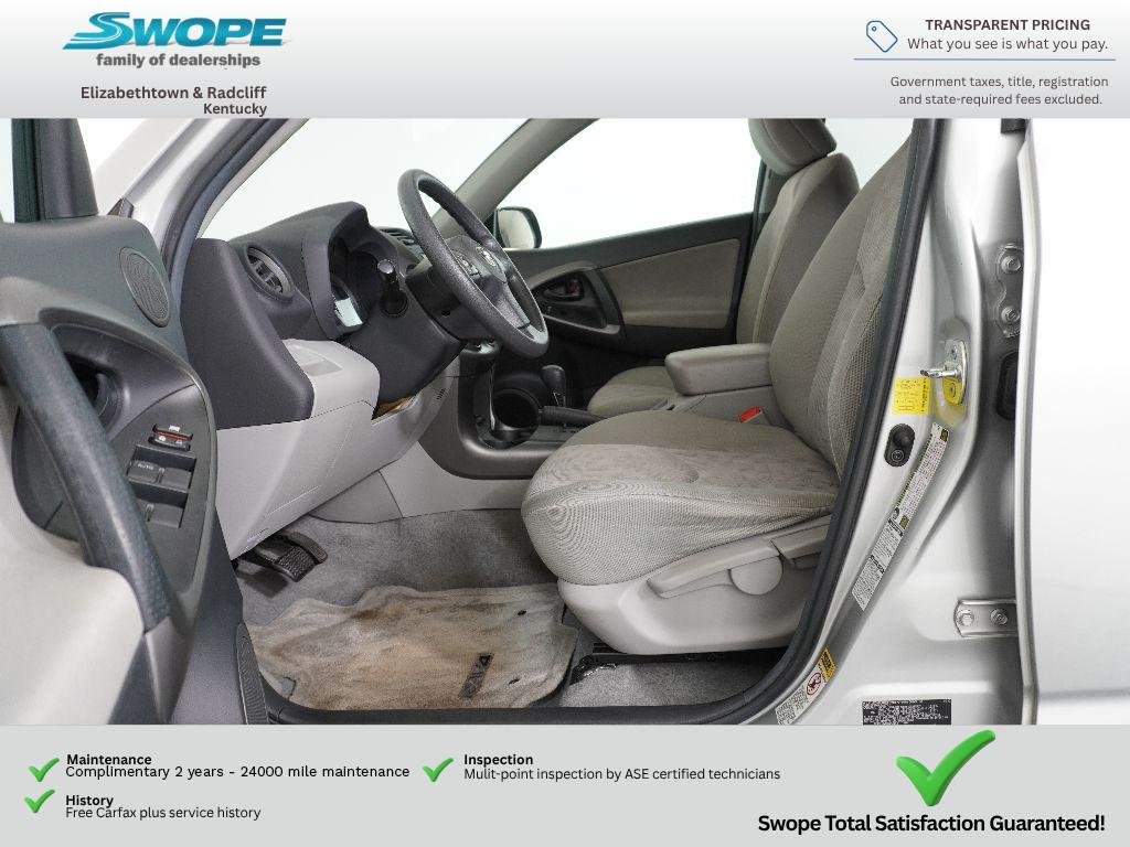 Used 2012 Classic Silver Metallic Toyota Base image 13
