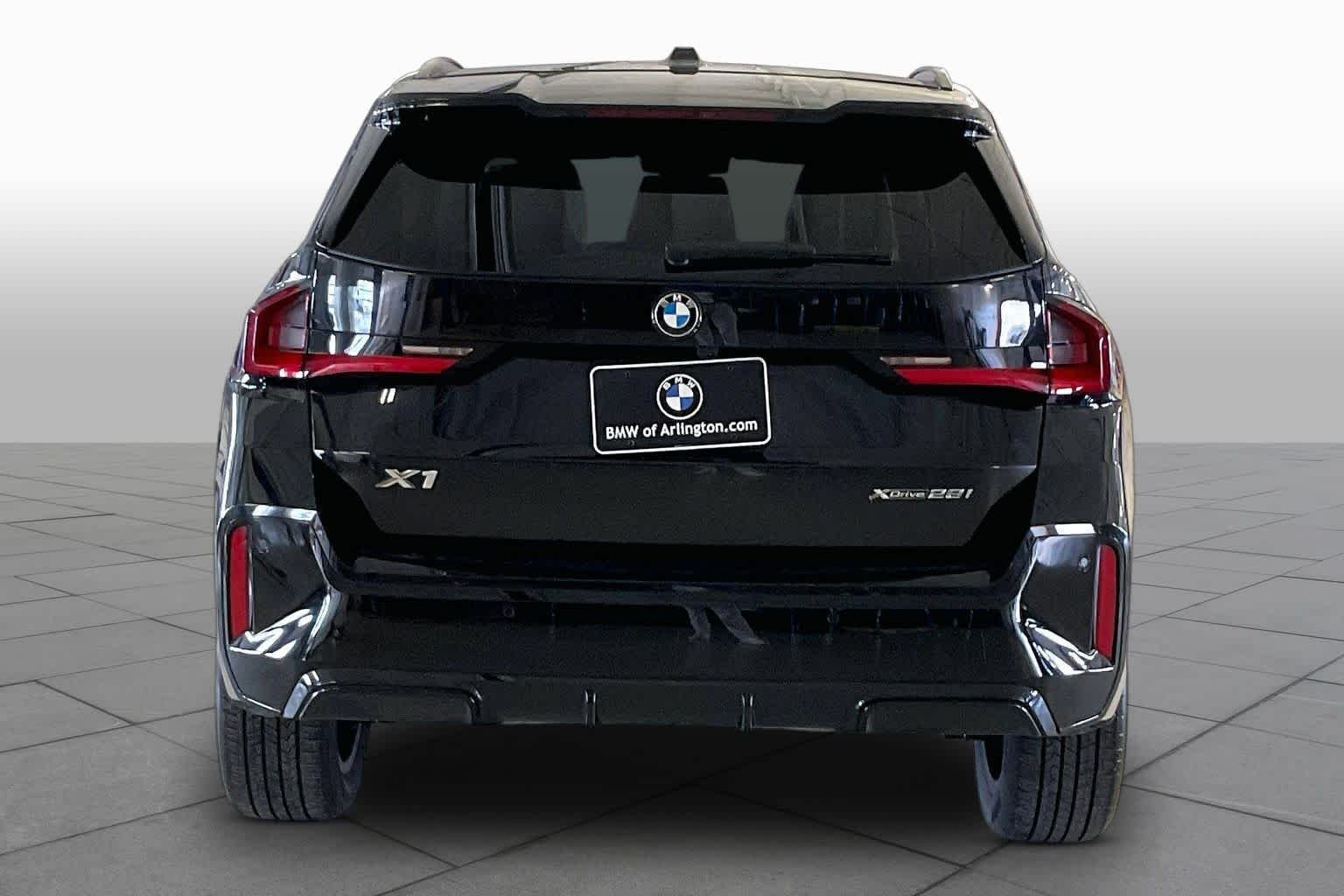 Certified Used 2023 Black Sapphire Metallic BMW xDrive28i image 4