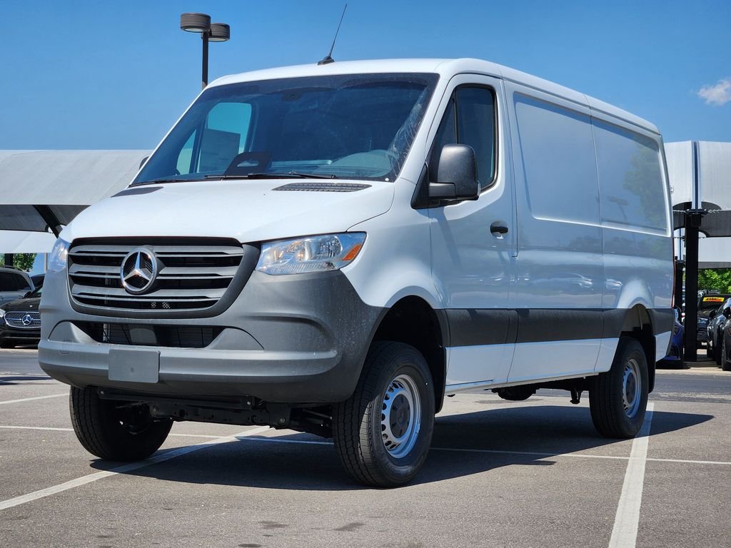 New 2026 ARCTIC WHITE Mercedes-Benz Standard Roof 4-Cyl Diesel HO image 4