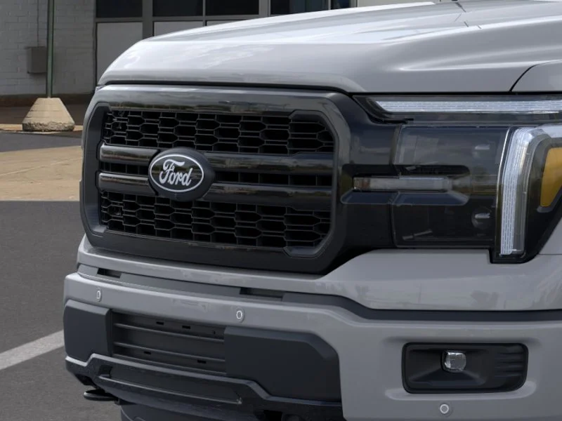 New 2026 Avalanche Ford Lariat® image 17