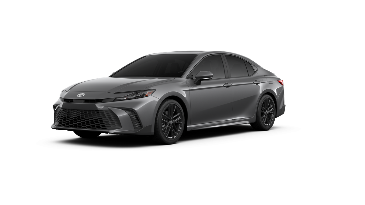 2026 Toyota Camry SE Hybrid's photo