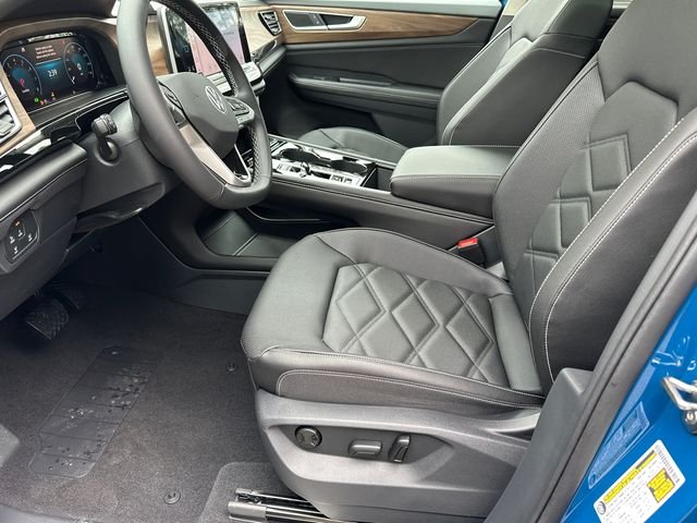 New 2026 Blue Volkswagen 2.0T SE w/Technology image 9