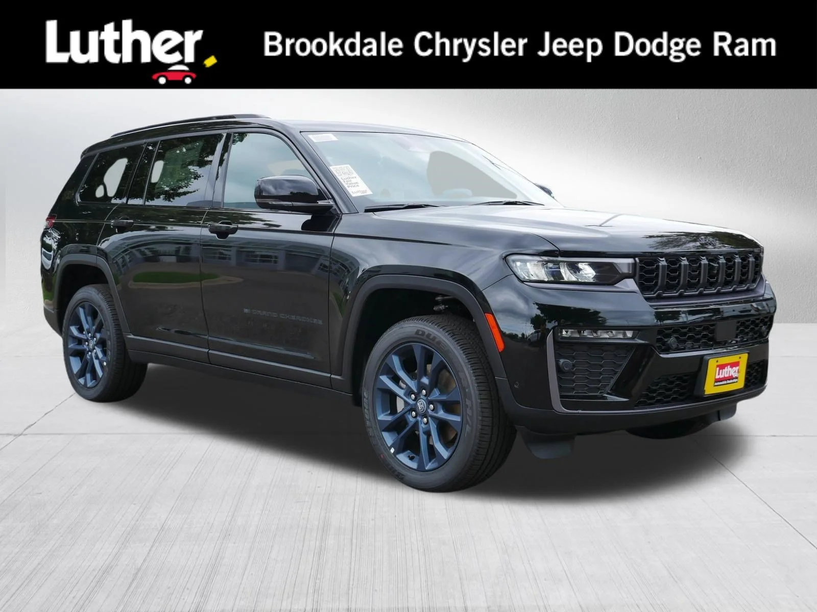 New 2026 Diamond Black Crystal Pearl-Coat Exterior Paint Jeep 85th Anniversary Edition image 1