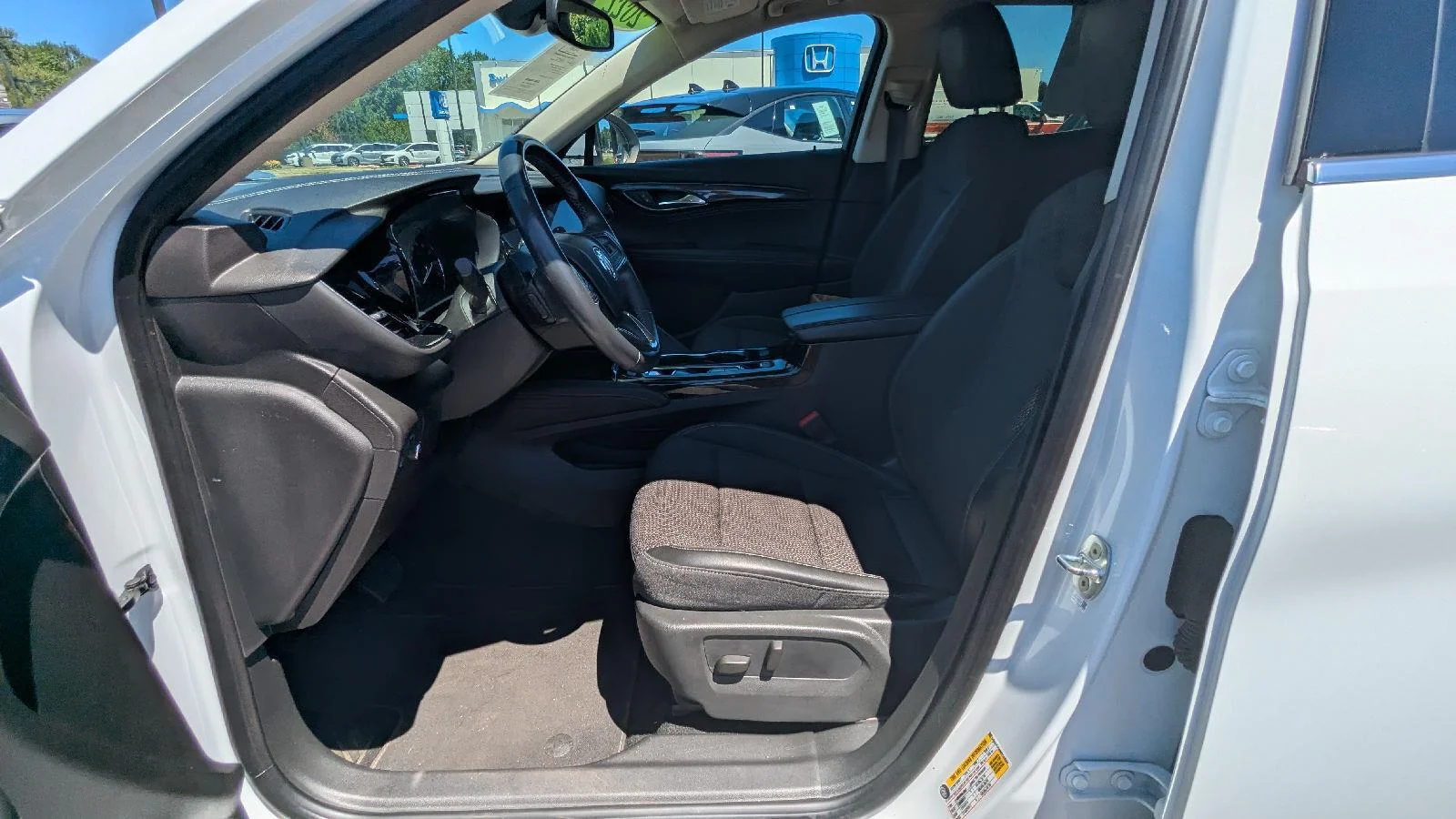 2022 Buick Envision Preferred - Photo 17