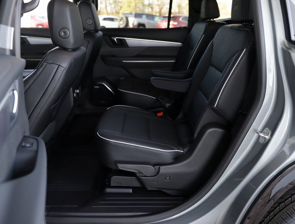 2026 Buick Enclave Sport Touring - Photo 33