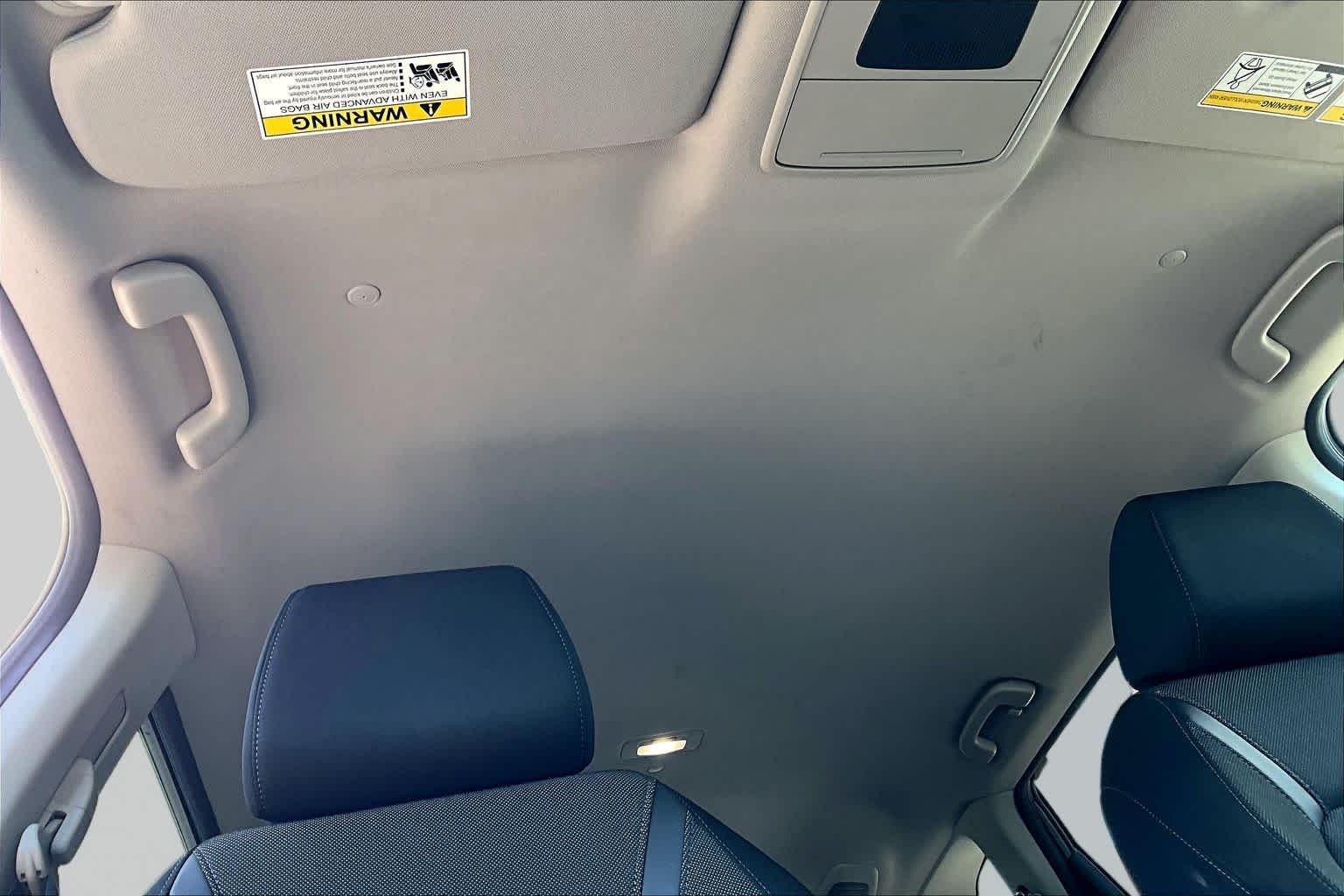 2023 Honda CR-V LX - Photo 13